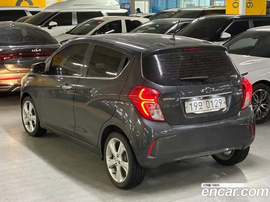 Chevrolet Spark 2017 1.0 Автомат в Москве № 219590, фото 4