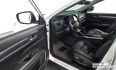 Renault QM6 2022 2.0 Автомат в Москве № 223390, миниатюра 3