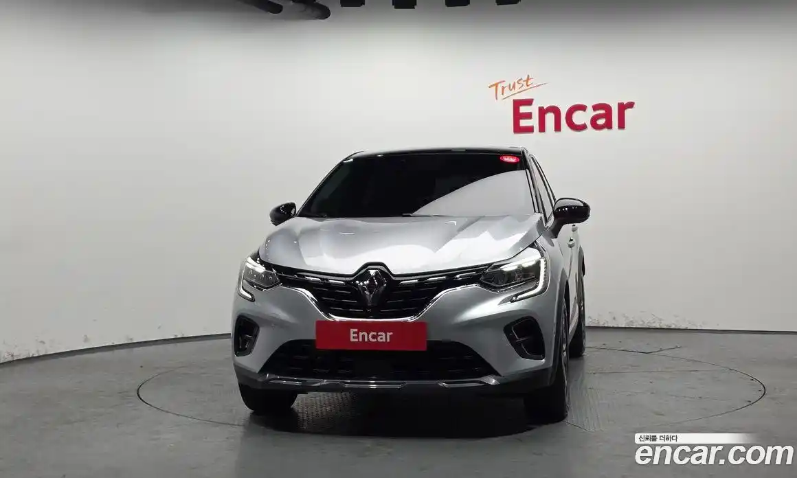 Renault Captur 2020 1.3 Автомат в Москве № 223594, фото 3