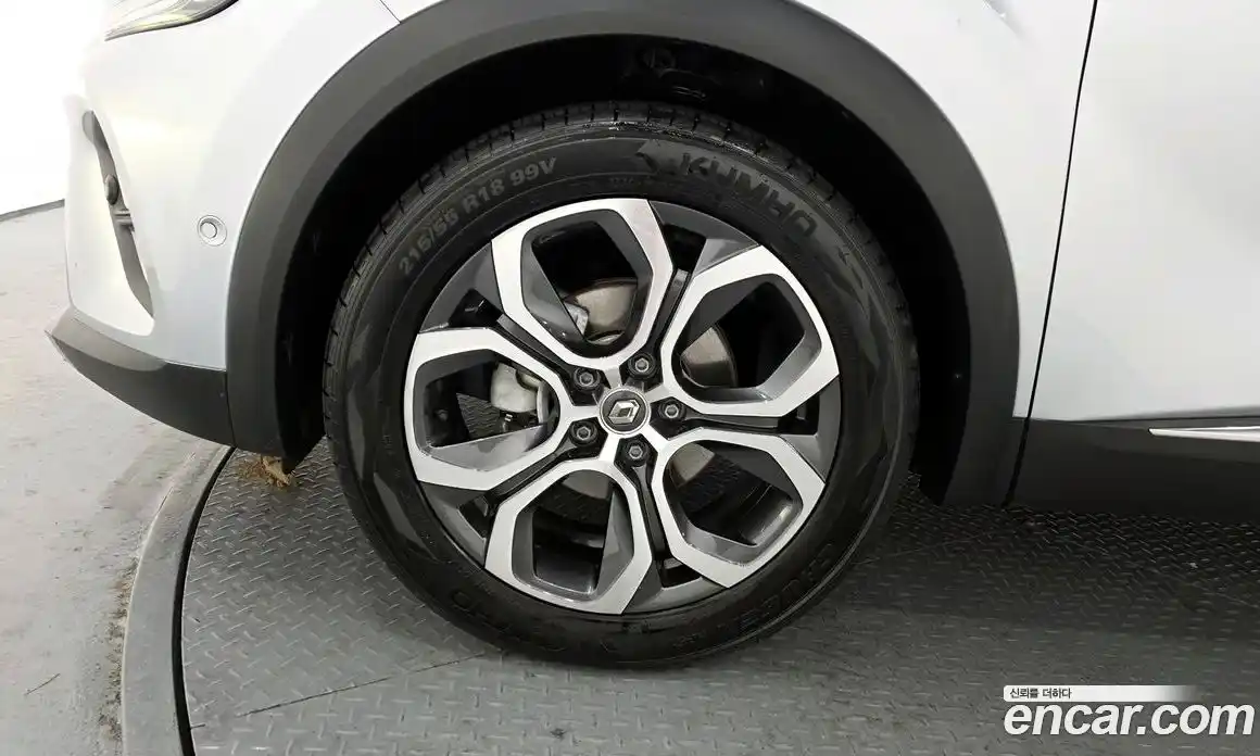 Renault Captur 2020 1.3 Автомат в Москве № 223594, фото 5