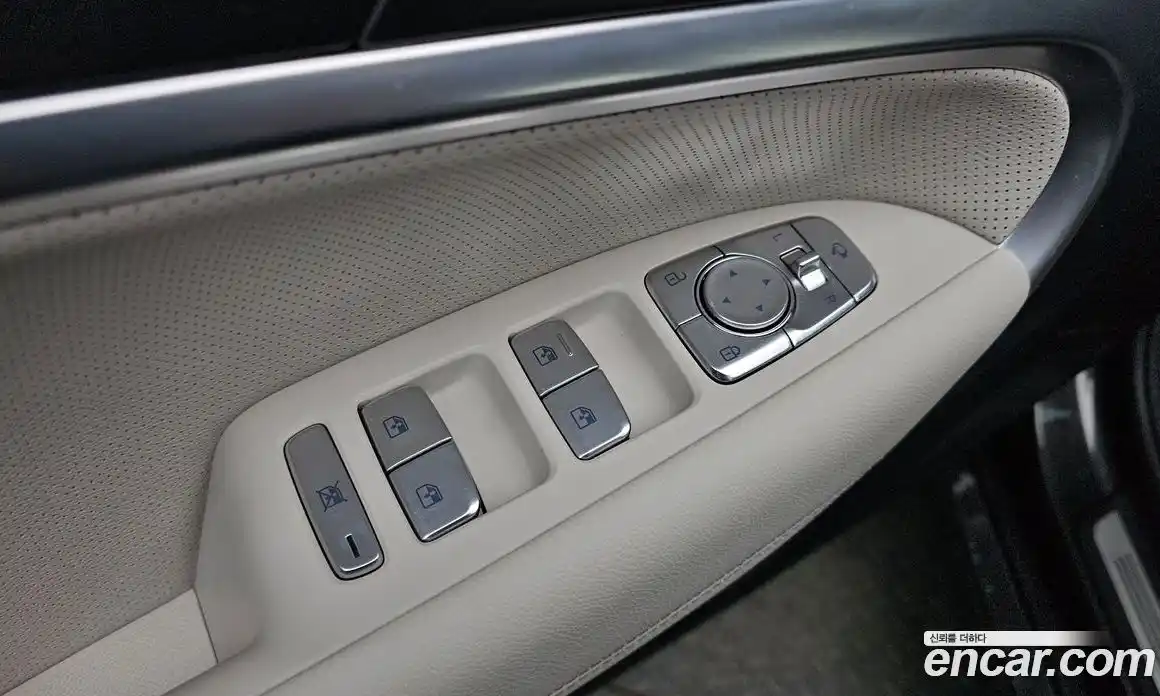 Genesis G70 2025 2.5 Автомат в Москве № 22592, фото 10