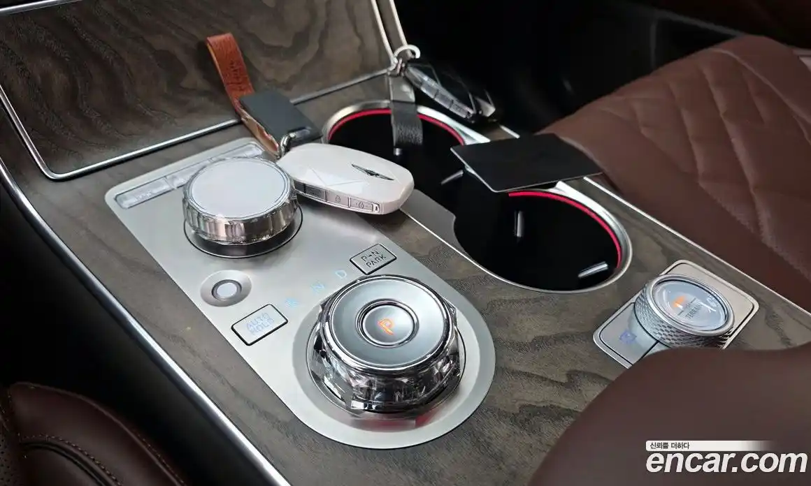 Genesis GV80 2024 2.5 Автомат в Москве № 22686, фото 4