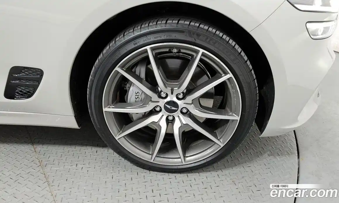 Genesis G70 2024 2.5 Автомат в Москве № 22748, фото 13