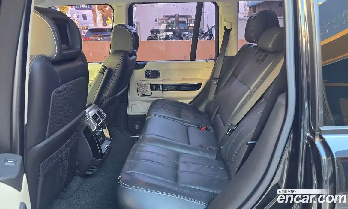 Land Rover Range-Rover 2012 4.4 Автомат в Москве № 231366, фото 13