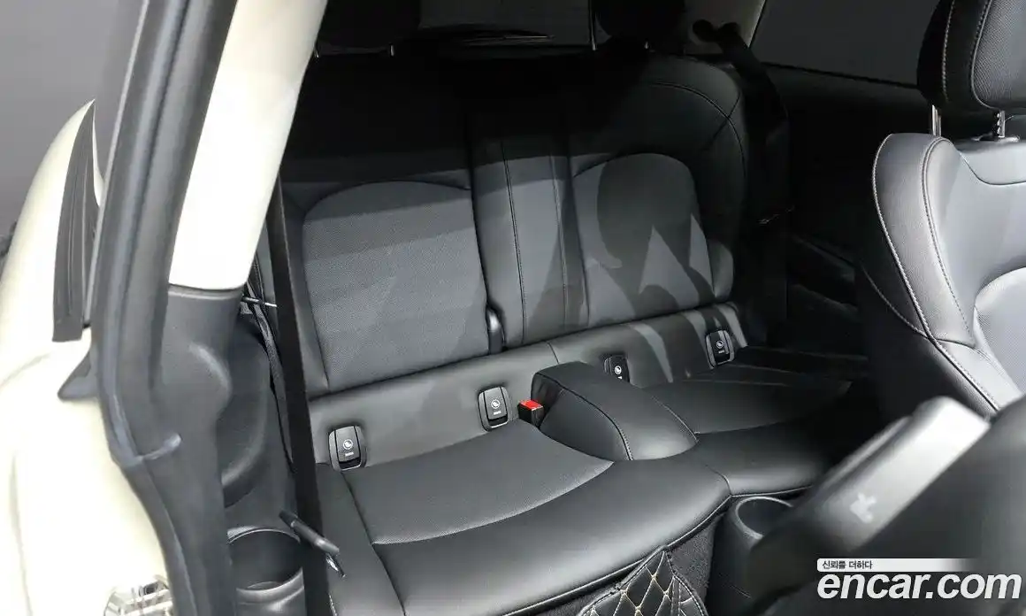 Mini Cooper 2021 2.0 Автомат в Москве № 231470, фото 12