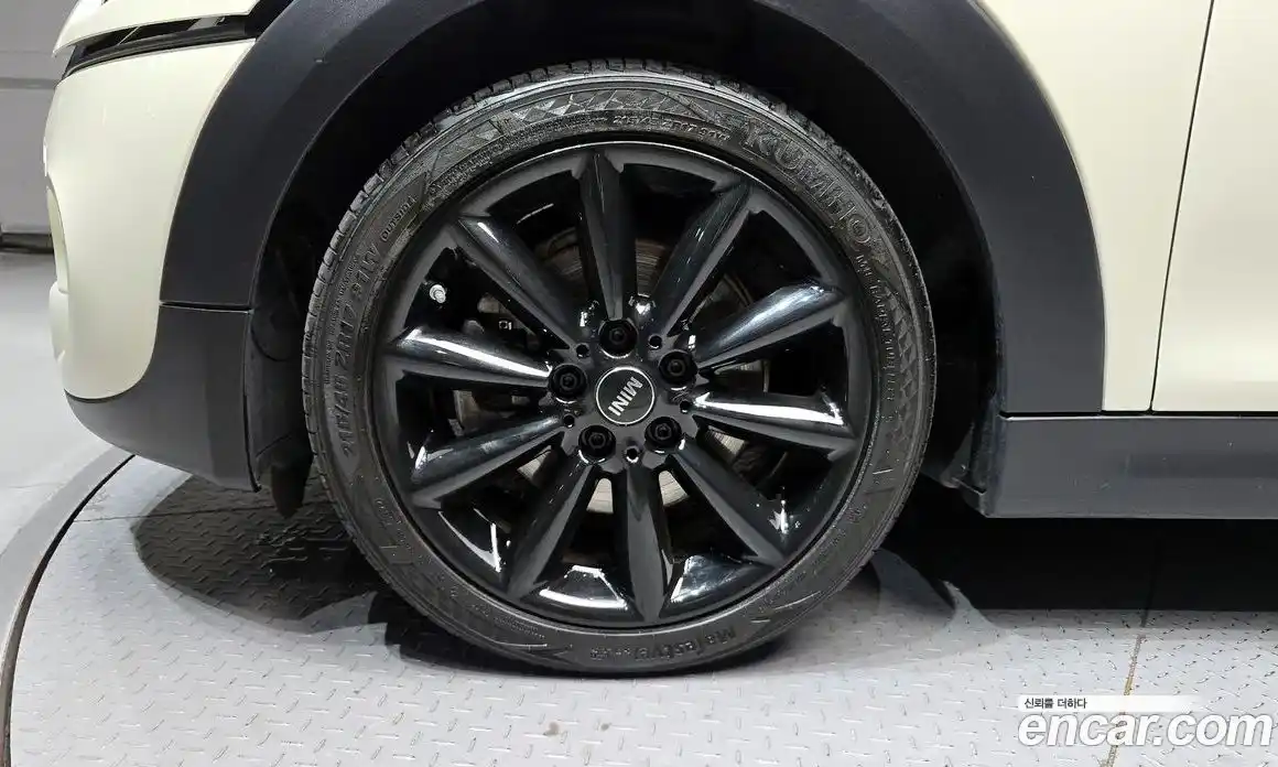 Mini Cooper 2021 2.0 Автомат в Москве № 231470, фото 4