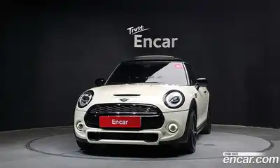 Mini Cooper 2021 2.0 Автомат в Москве № 231470, миниатюра 8