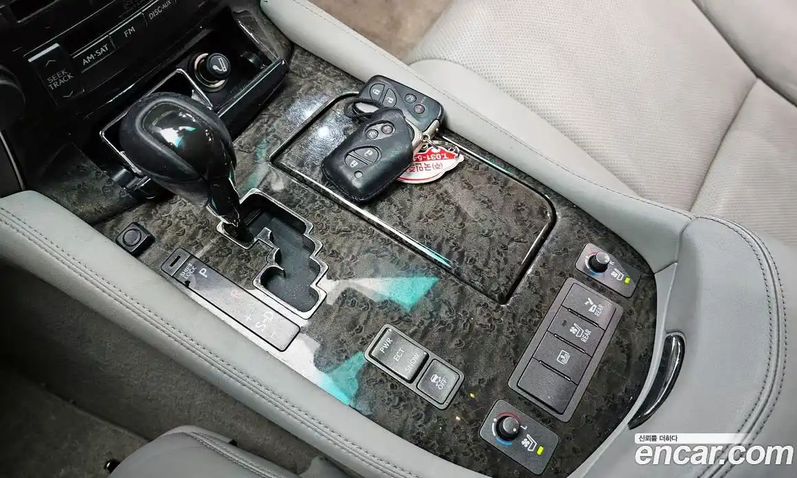 Lexus LS 2008 4.6 Автомат в Москве № 232061, фото 17