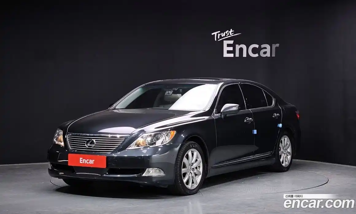 Lexus LS 2008 4.6 Автомат в Москве № 232061, фото 4