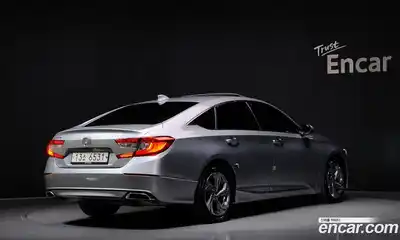 Honda Accord 2019 1.5 Автомат в Москве № 232857, миниатюра 2