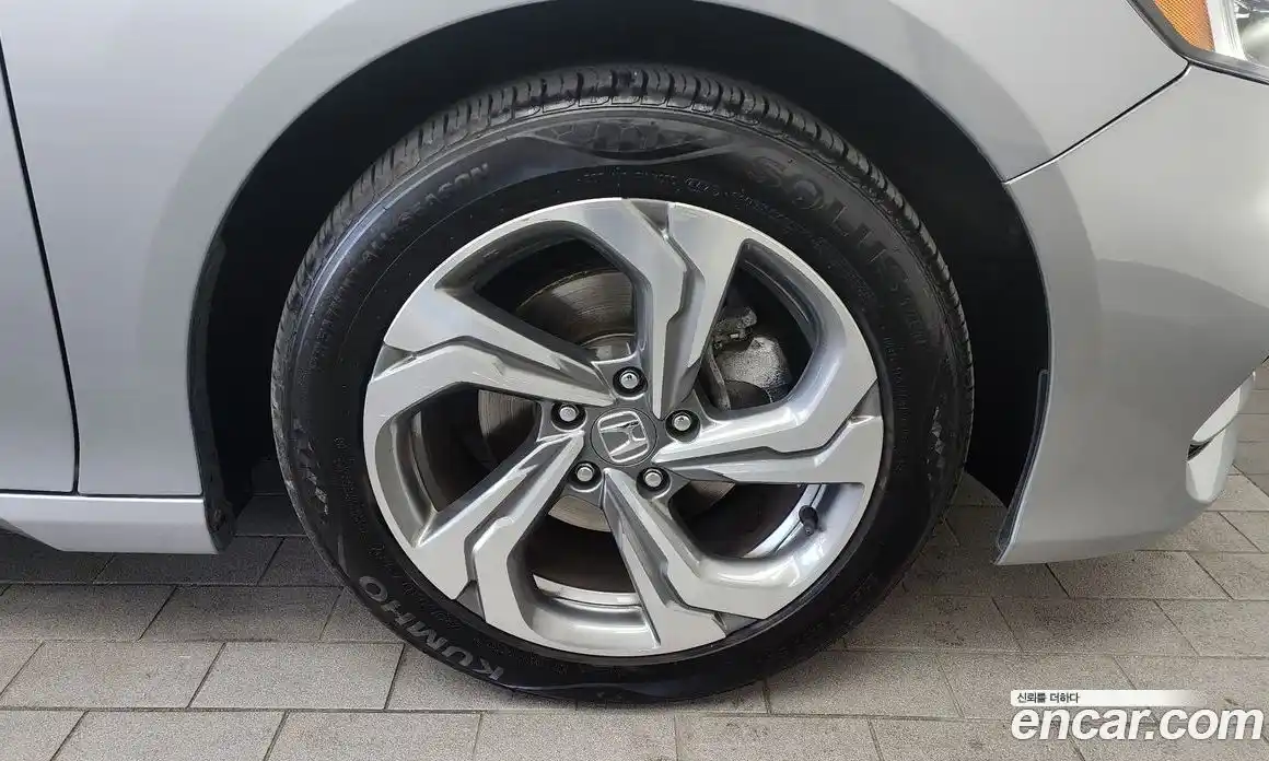 Honda Accord 2019 1.5 Автомат в Москве № 232857, фото 5