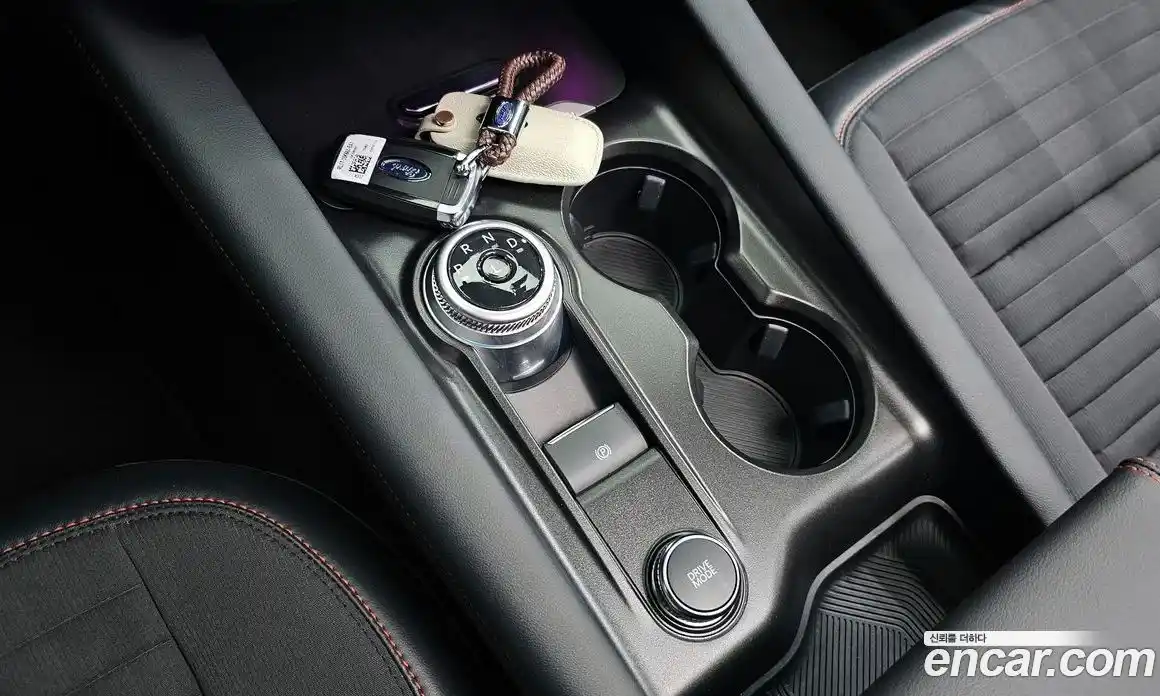 Ford Explorer 2025 2.3 Автомат в Москве № 233226, фото 4