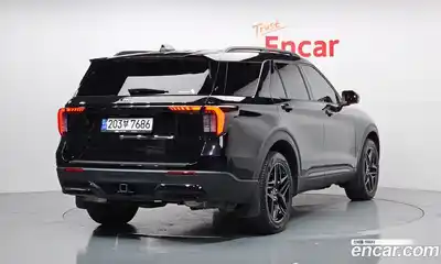 Ford Explorer 2025 2.3 Автомат в Москве № 233226, миниатюра 9