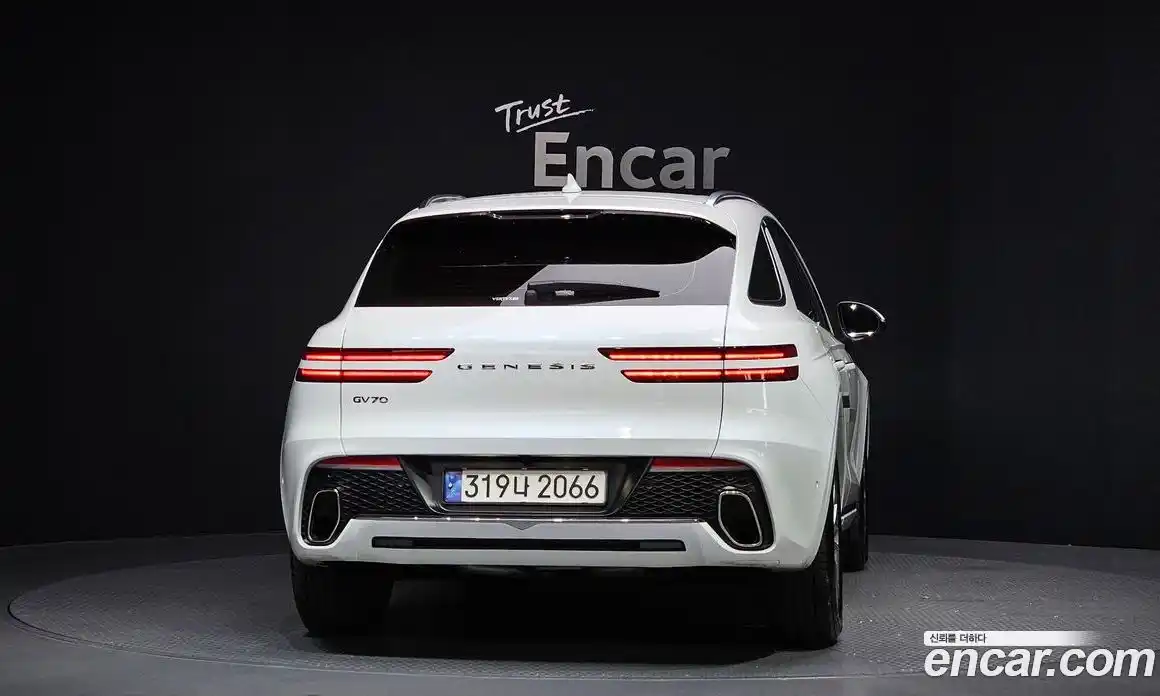 Genesis GV70 2024 2.5 Автомат в Москве № 23593, фото 12