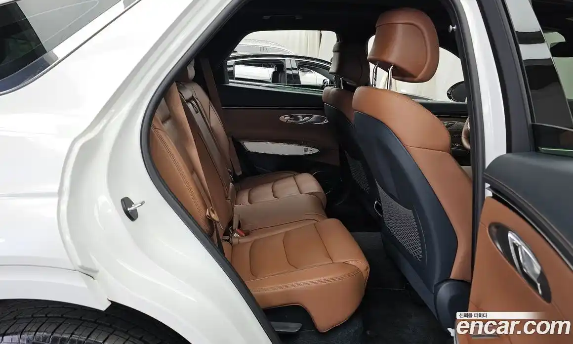 Genesis GV70 2024 2.5 Автомат в Москве № 23593, фото 16