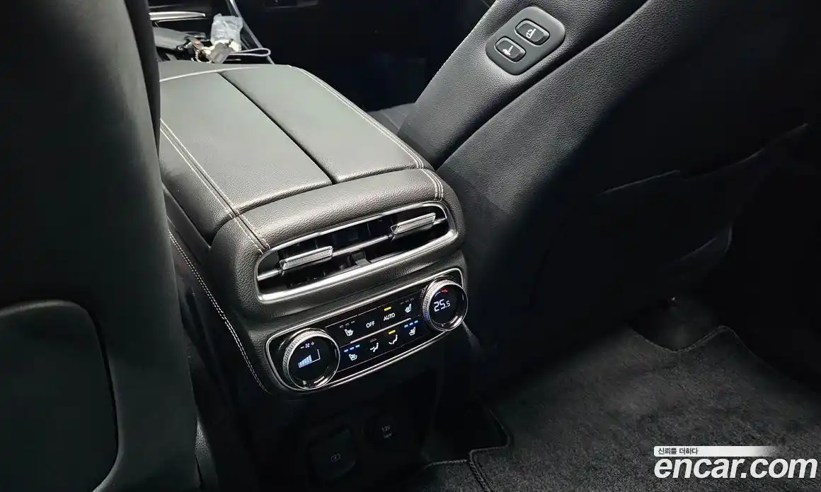 Genesis GV80 2022 2.5 Автомат в Москве № 23785, фото 18