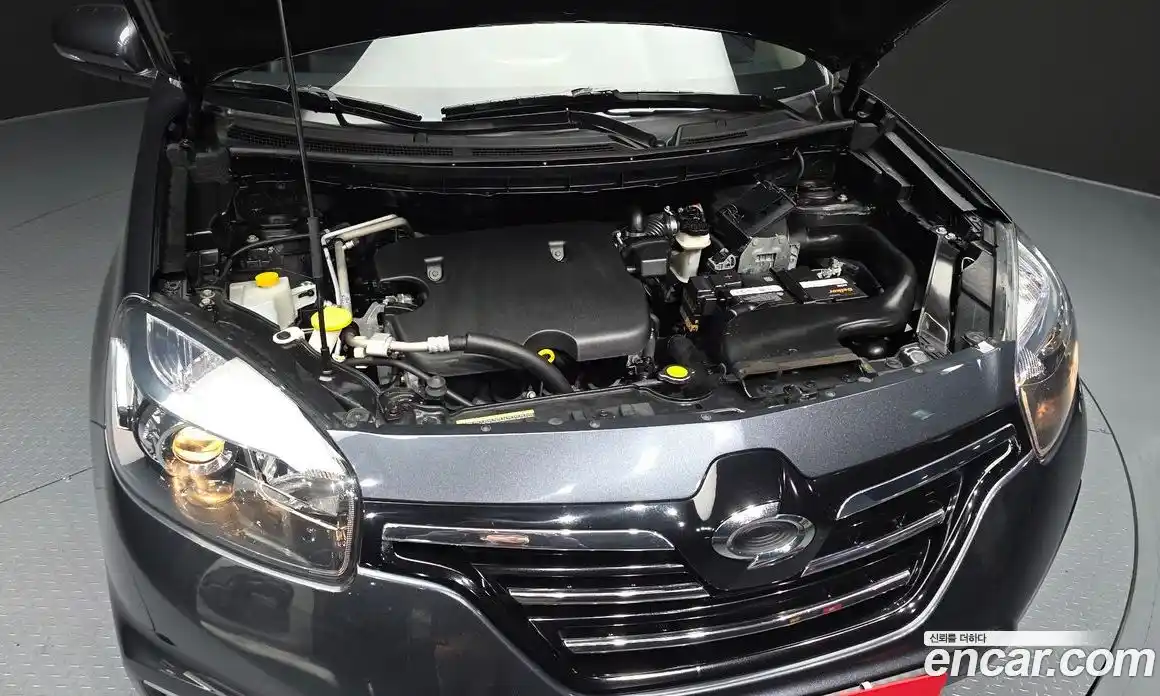 Renault QM5 2015 2.0 Автомат в Москве № 242588, фото 13