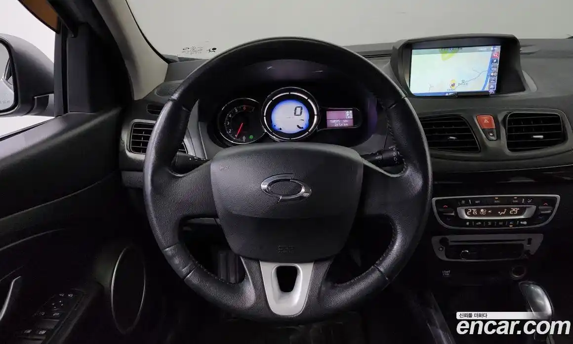 Renault SM3 2014 1.6 Автомат в Москве № 242821, фото 20