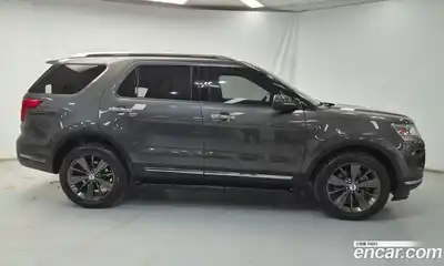 Ford Explorer 2019 2.3 Автомат в Москве № 255642, миниатюра 2