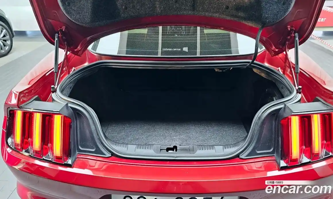 Ford Mustang 2016 2.3 Автомат в Москве № 255698, фото 11