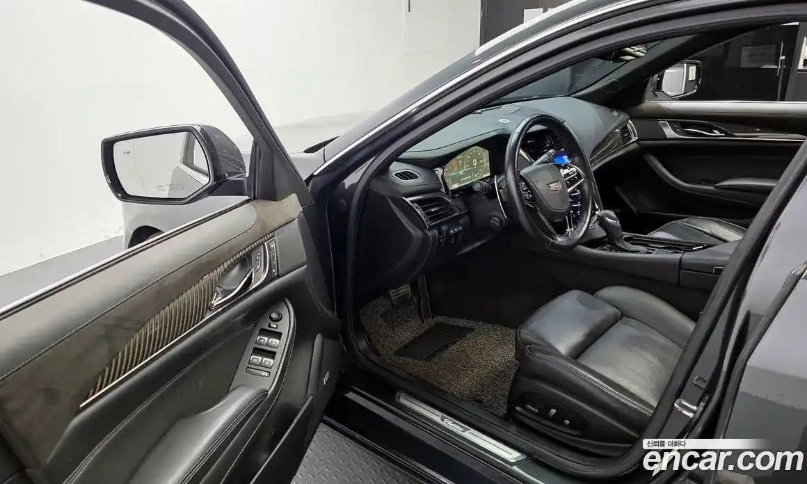 Cadillac CTS 2015 2.0 Автомат в Москве № 256411, фото 19