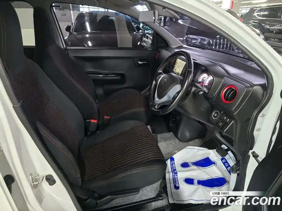 Suzuki Alto 2015 0.7 Автомат в Москве № 257799, фото 6