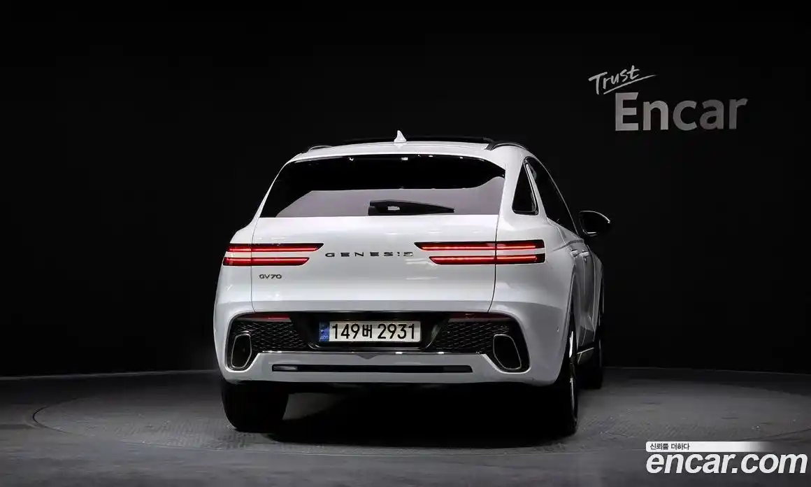 Genesis GV70 2023 2.5 Автомат в Москве № 26864, фото 17