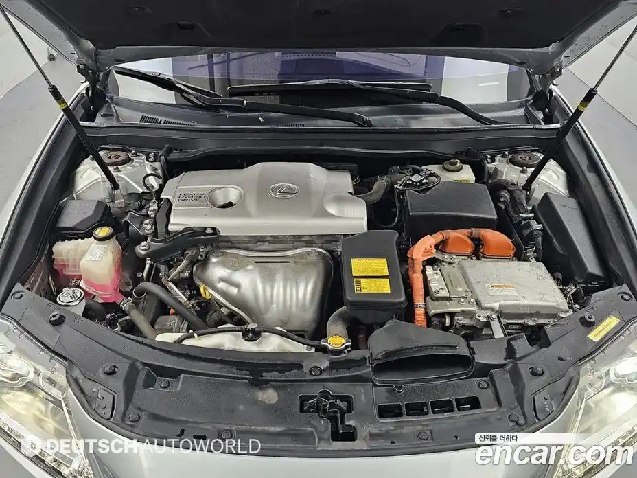 Lexus ES 2014 2.5 Автомат в Москве № 275943, фото 6