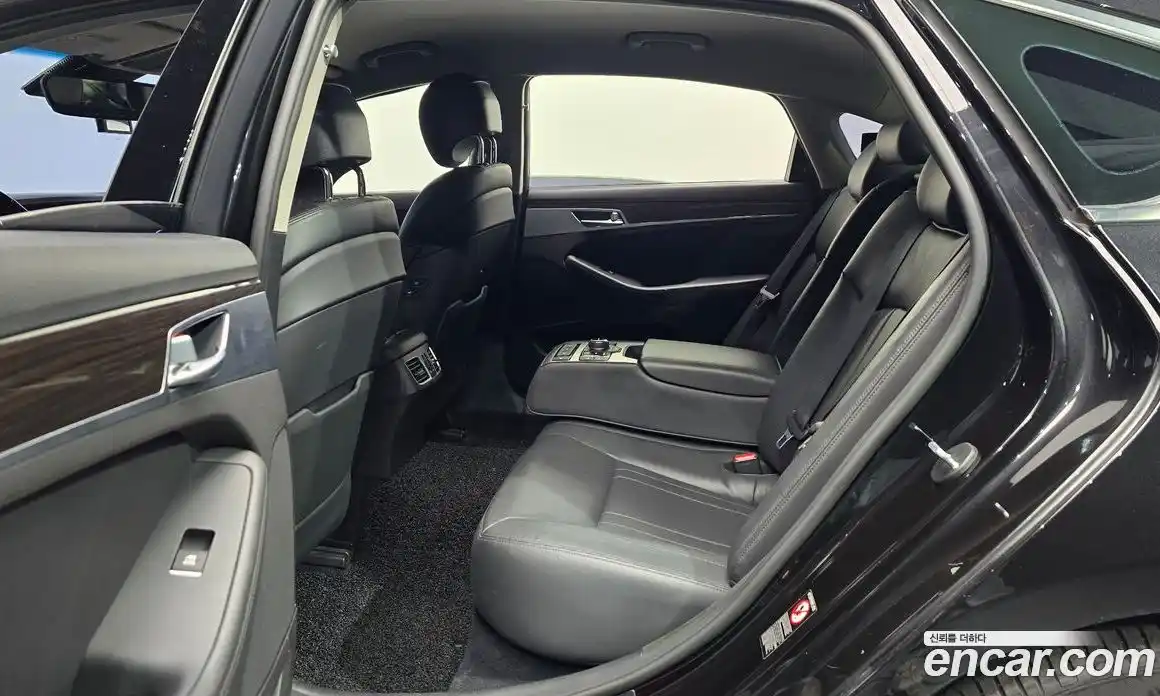 Genesis G80 2018 3.3 Автомат в Москве № 27670, фото 3