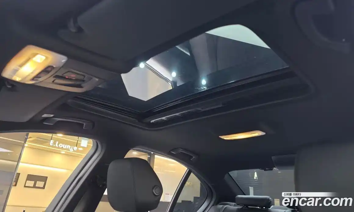 BMW 3-Series 2018 2.0 Автомат в Москве № 285386, фото 18