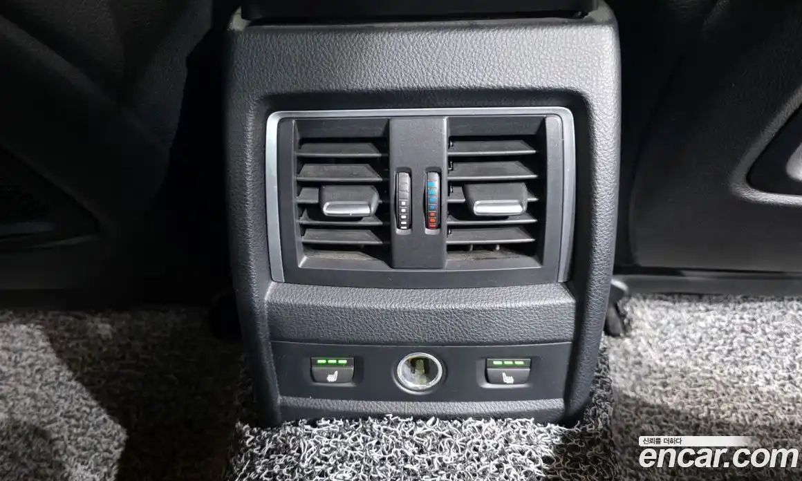 BMW 3-Series 2018 2.0 Автомат в Москве № 285386, фото 19