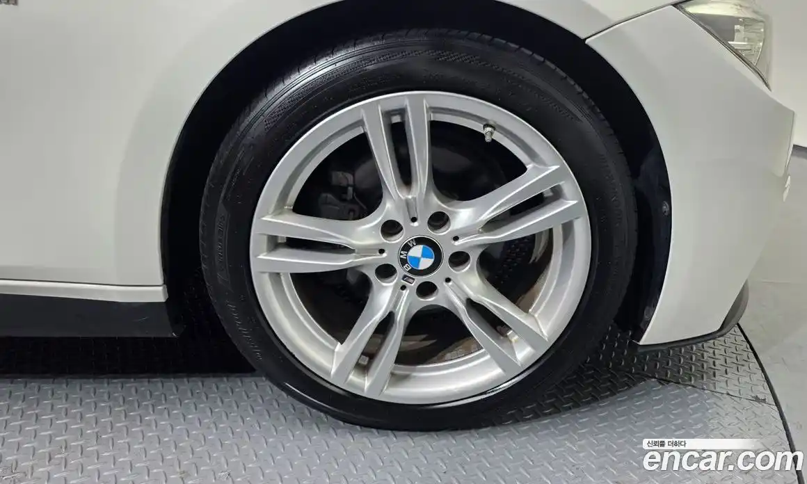 BMW 3-Series 2018 2.0 Автомат в Москве № 285386, фото 5