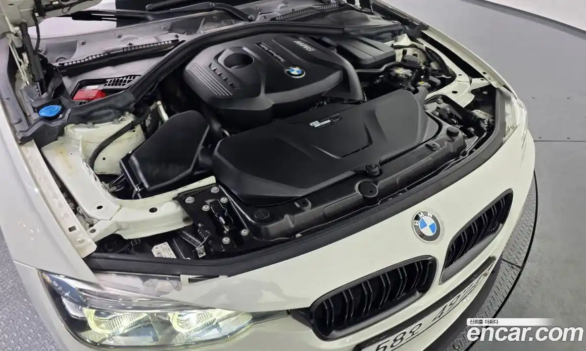 BMW 3-Series 2018 2.0 Автомат в Москве № 285386, фото 6