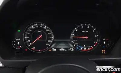 BMW 3-Series 2018 2.0 Автомат в Москве № 285386, миниатюра 8