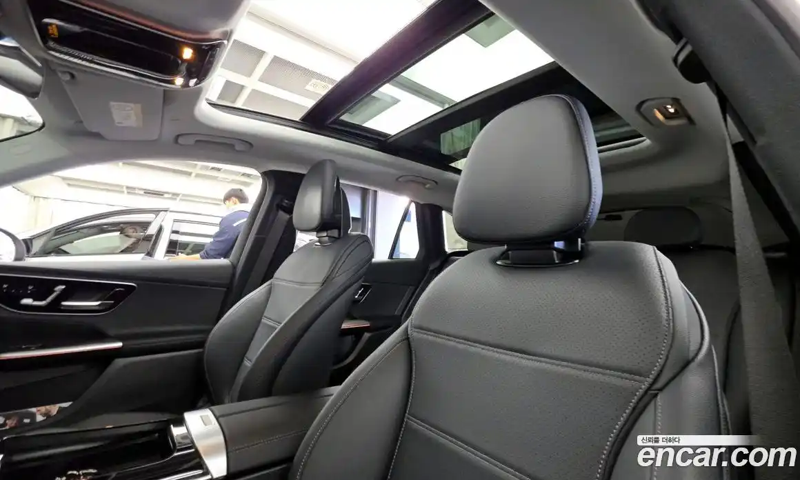 Mercedes-Benz GLC-Class 2025 2.0 Автомат в Москве № 286071, фото 19