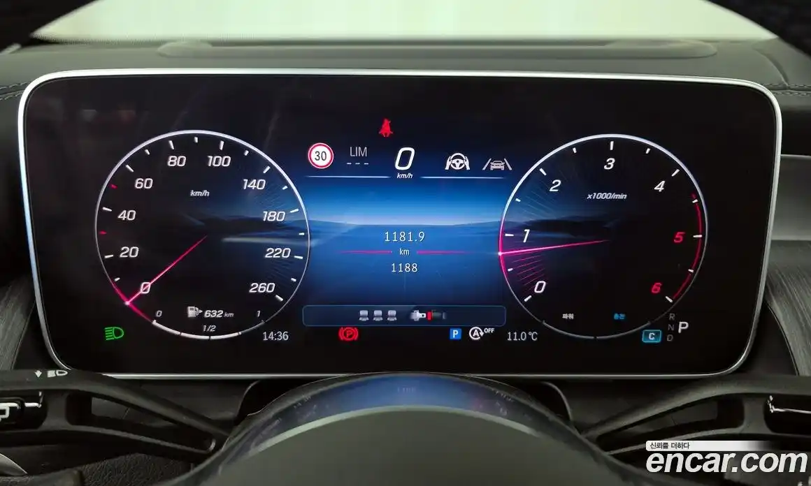 Mercedes-Benz GLC-Class 2025 2.0 Автомат в Москве № 286071, фото 8