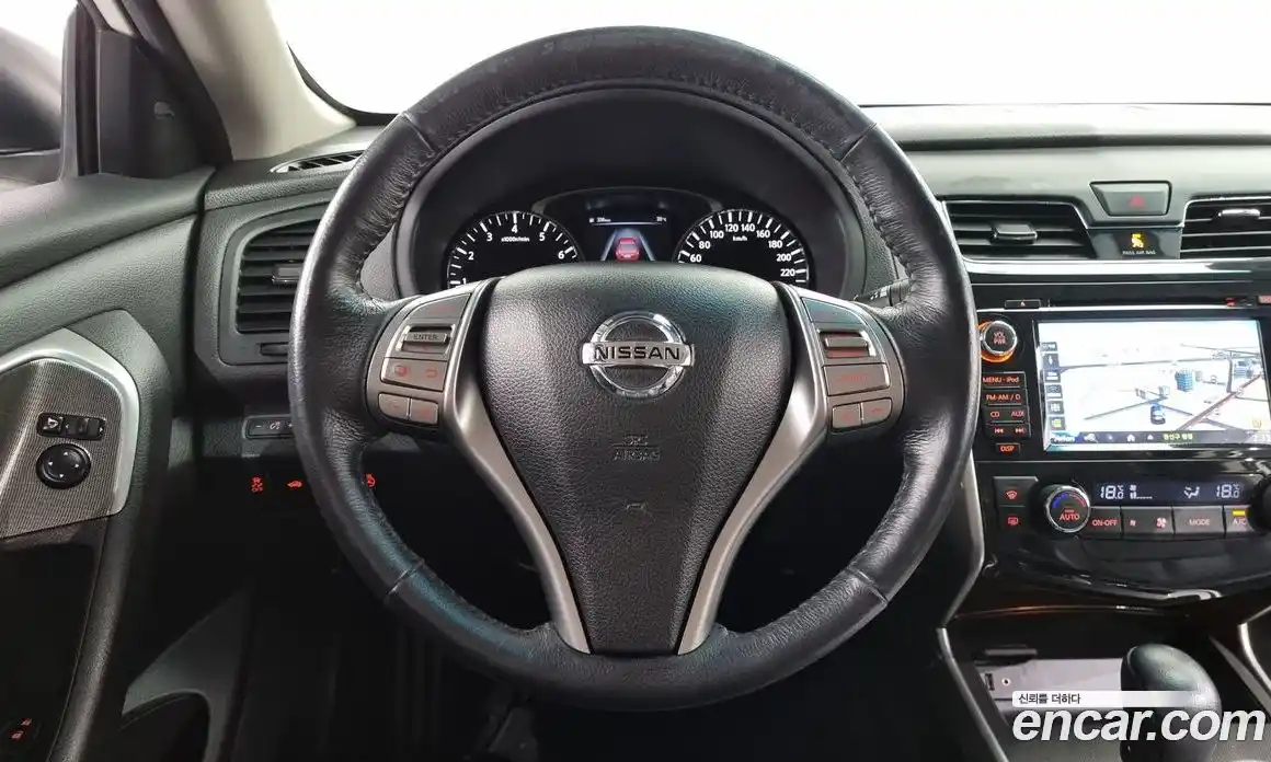 Nissan Altima 2016 2.5 Автомат в Москве № 292685, фото 12