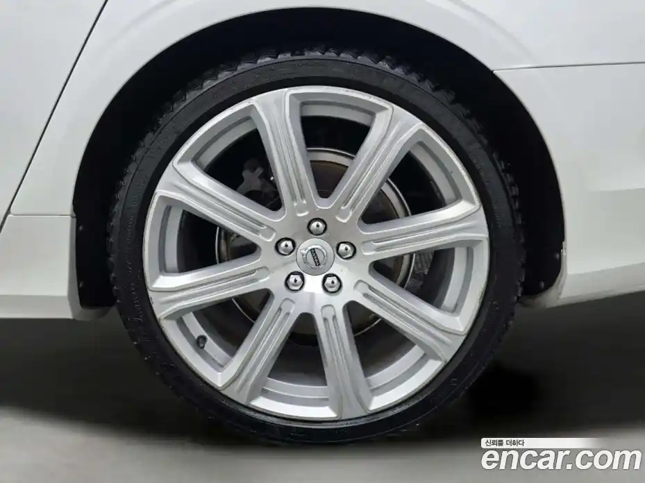 Volvo S90 2019 2.0 Автомат в Москве № 294015, фото 5