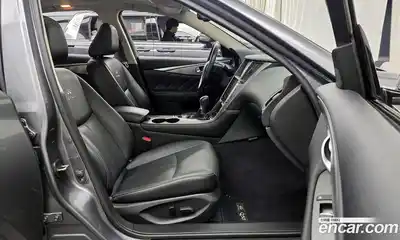 Infiniti Q50 2015 2.1 Автомат в Москве № 294966, миниатюра 2
