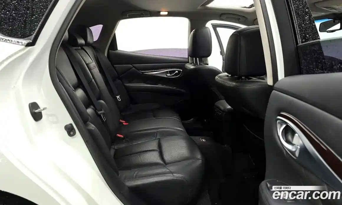 Infiniti M 2013 3.7 Автомат в Москве № 296048, фото 12