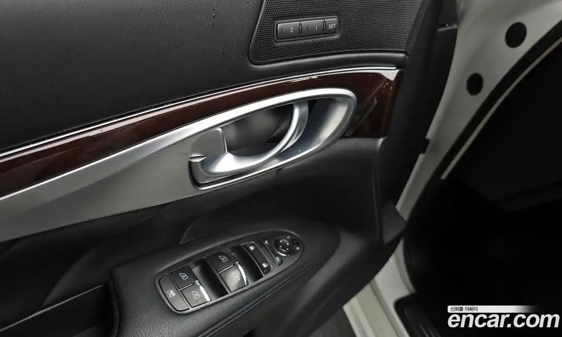 Infiniti M 2013 3.7 Автомат в Москве № 296048, фото 16