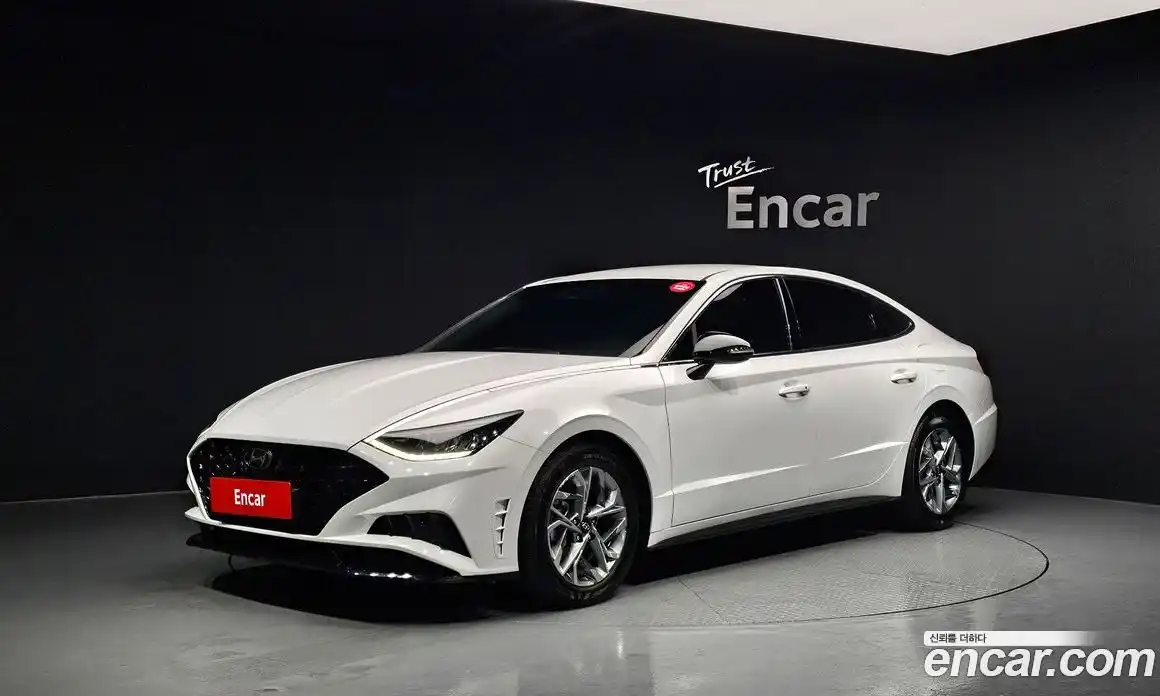 Hyundai Sonata 2023 1.6 Автомат в Москве № 2978, фото 13