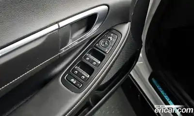 Hyundai Sonata 2023 1.6 Автомат в Москве № 2978, миниатюра 8