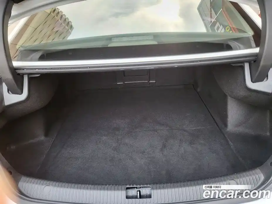 Renault SM6 2016 1.6 Автомат в Москве № 301608, фото 17