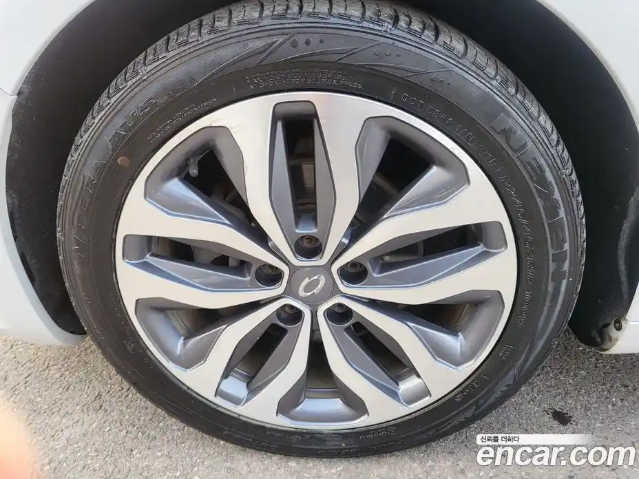 Renault SM6 2016 1.6 Автомат в Москве № 301608, фото 5