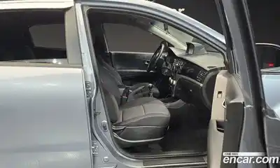 SsangYong Korando 2012 2.0 Механическая в Москве № 31304, миниатюра 7