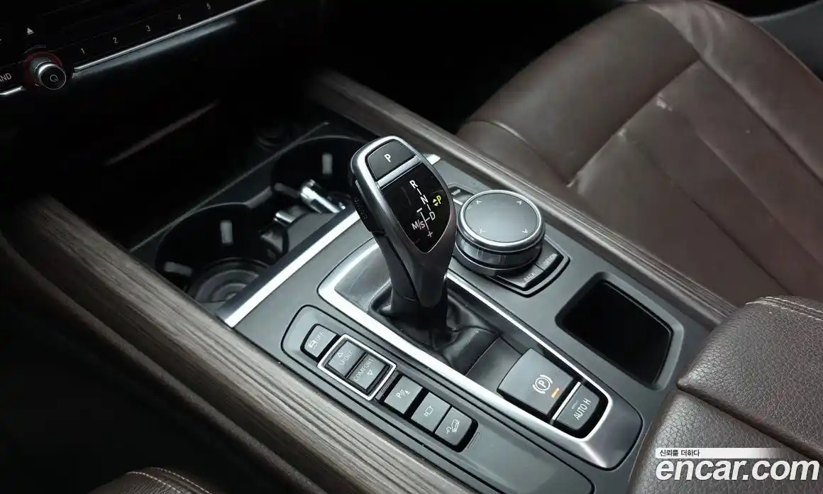 BMW X5 2018 3.0 Автомат в Москве № 320867, фото 16