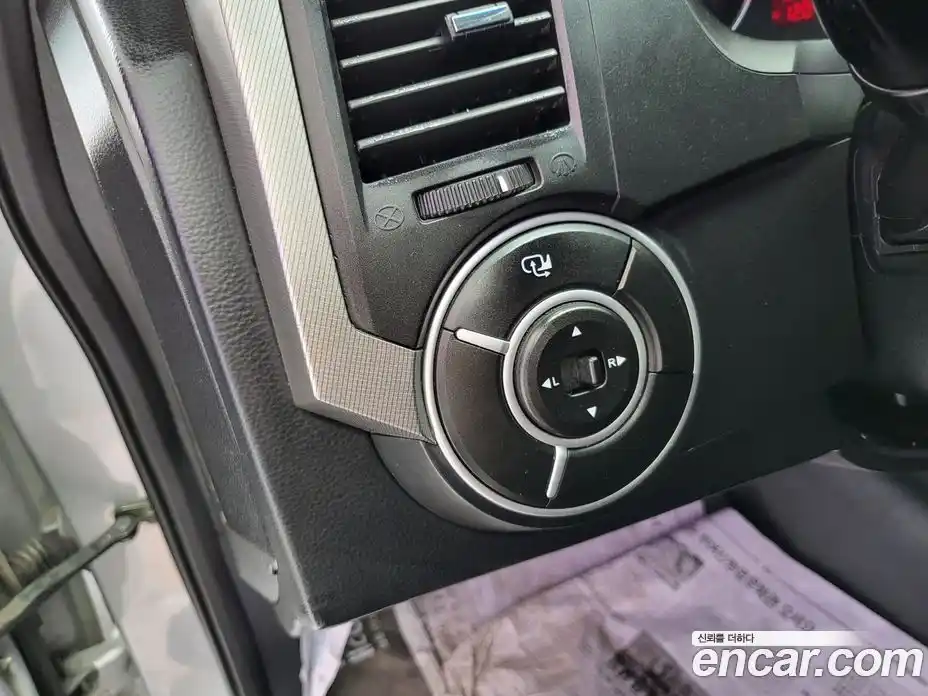 SsangYong Korando 2012 Автомат в Москве № 32556, фото 12