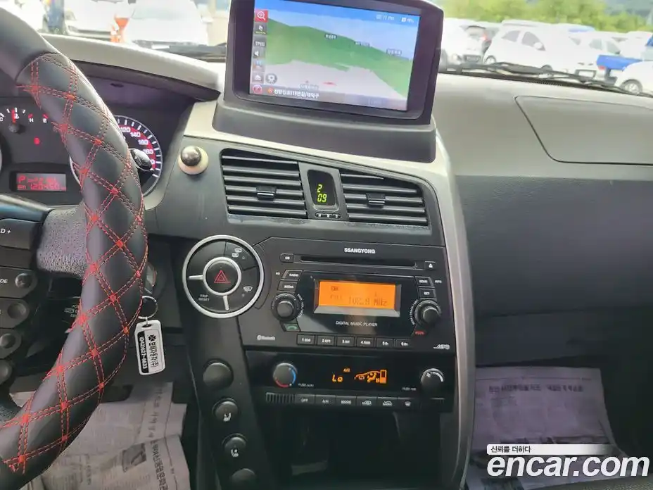 SsangYong Korando 2012 Автомат в Москве № 32556, фото 13