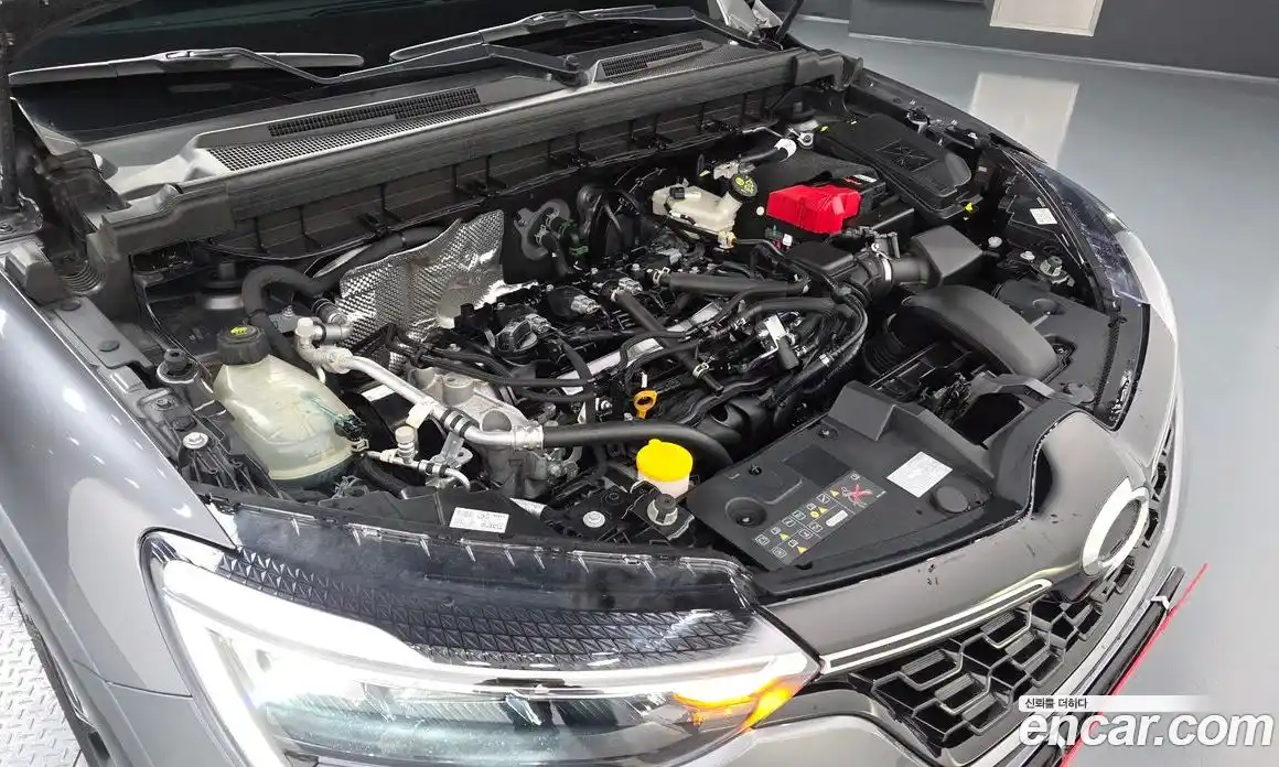 Renault XM3 2023 1.6 Автомат в Москве № 328337, фото 13